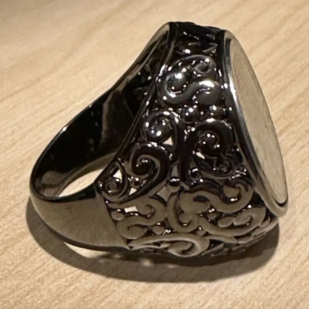 Vintage Gunmetal Filigree Italian Lira Coin Statement Ring Repubblica Italiana 6